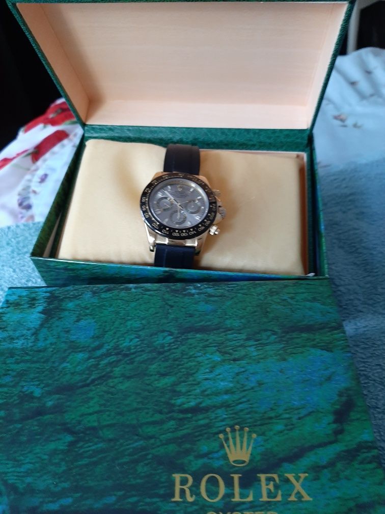 Продавам ROLEX Ръчен автоматичен часовник