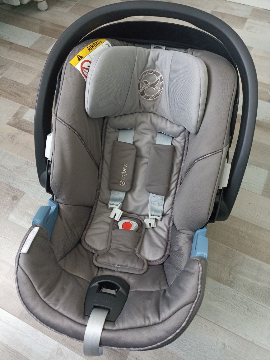 Cybex Aton 5 столче + адаптери