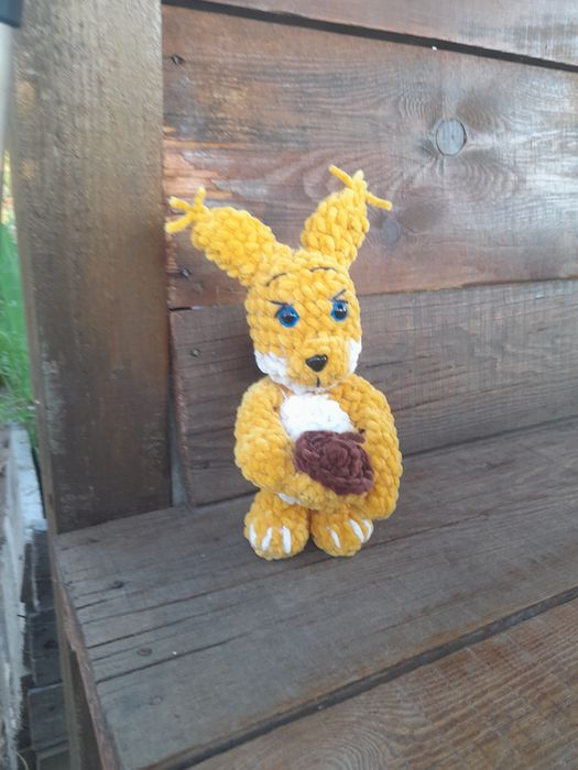 Ръчно плетени играчки на една кука