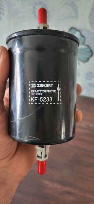 Топливный фильтр .