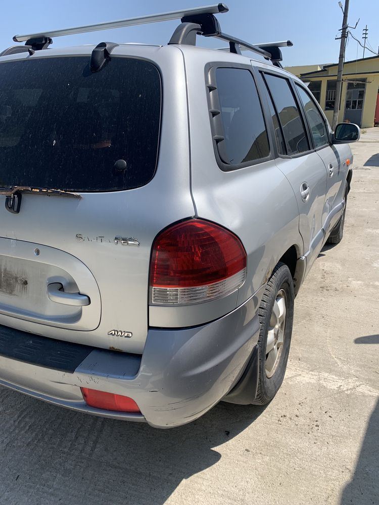 Bara spate Hyundai Santa Fe 2005