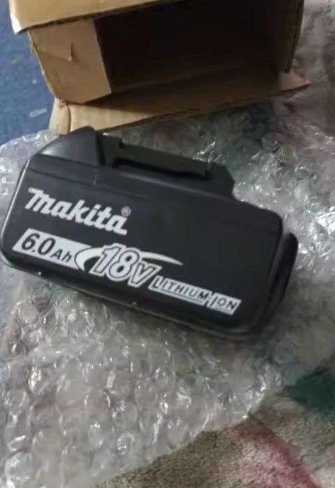 Батерии makita, milwaukee, Dewalt 12v, 18v, 20v,