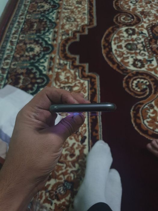 iphone 11 128/ tali