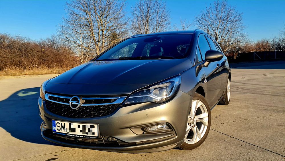 Opel Astra 1.6 CDTI Sports Tourer+