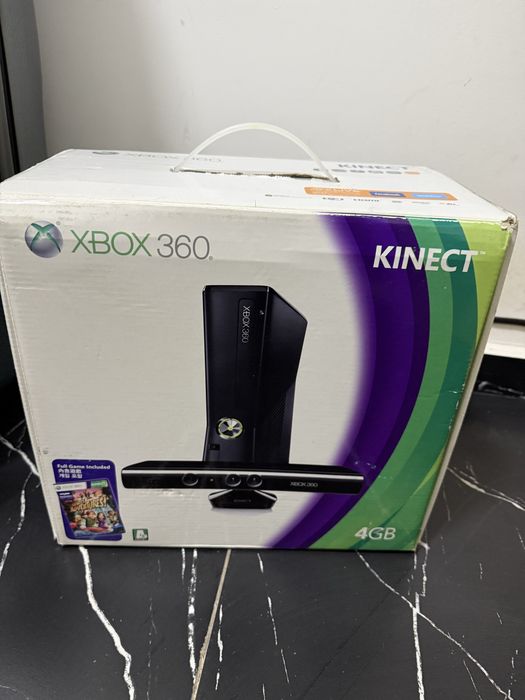 Xbox приставка в хорошем состоянии