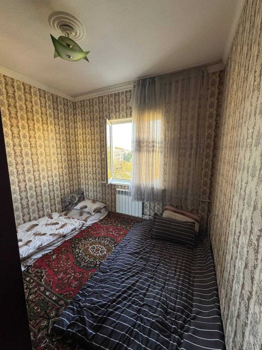 Продаётся квартира Юнусабад14 4 ком чистим ремонтом отличная локация