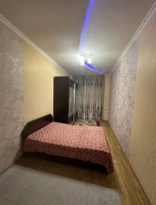 Метро Чиланзар 10 минут  Срочно 2 комнаты  .Чиланзар 10 . Квартира