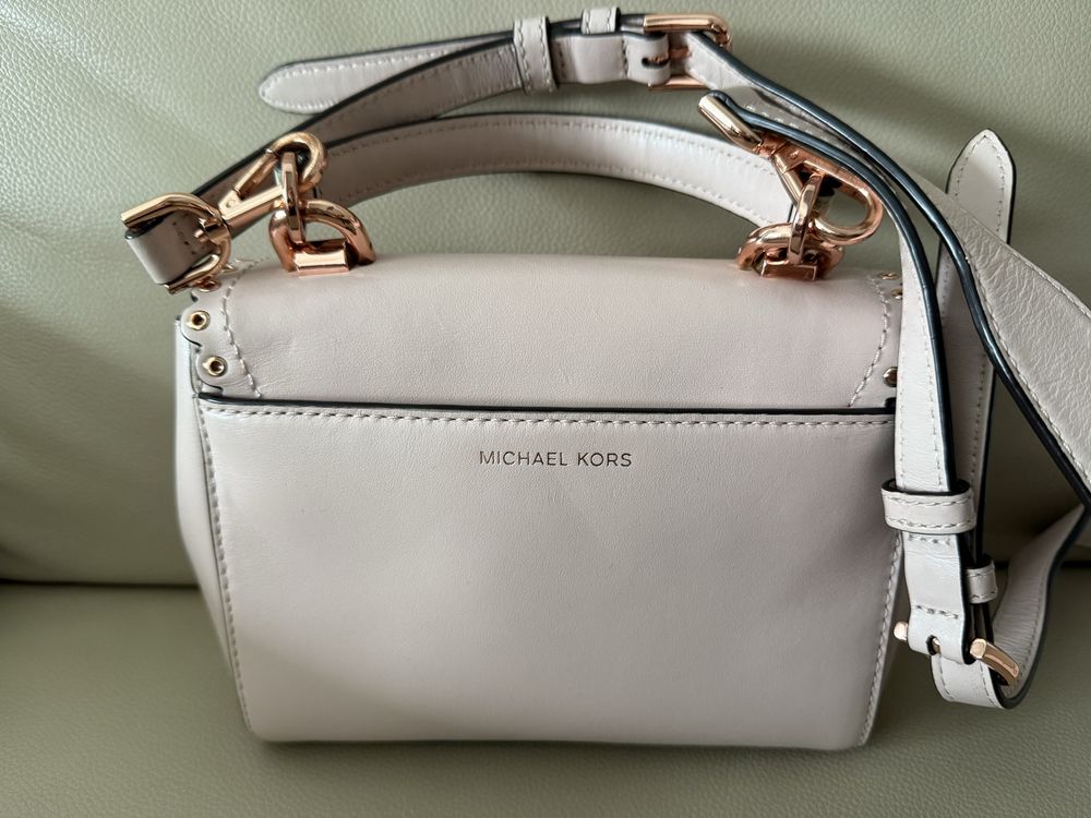 Оригинални чанти Michael Kors