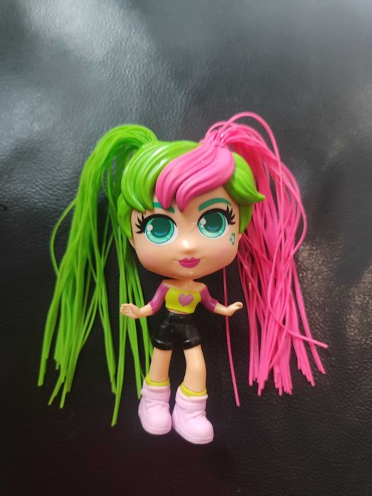 Кукла NaNaNa surprise teens, кукла с магическа коса