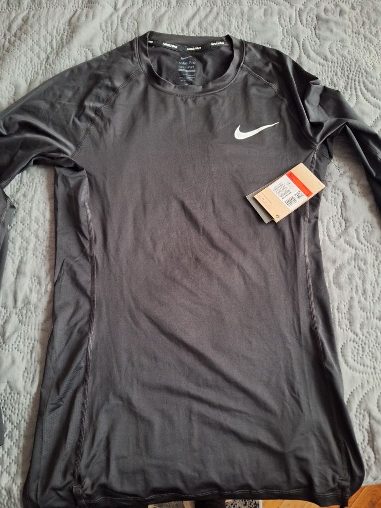 Спортна блуза Nike