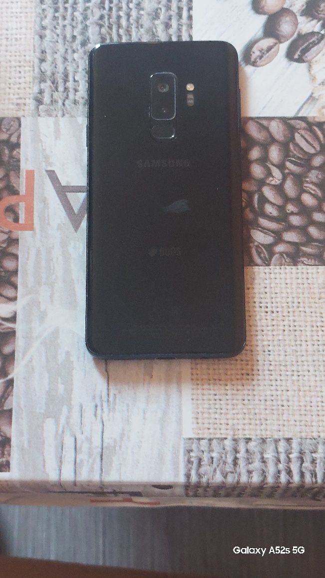 S9 plus с калъф от Франция
