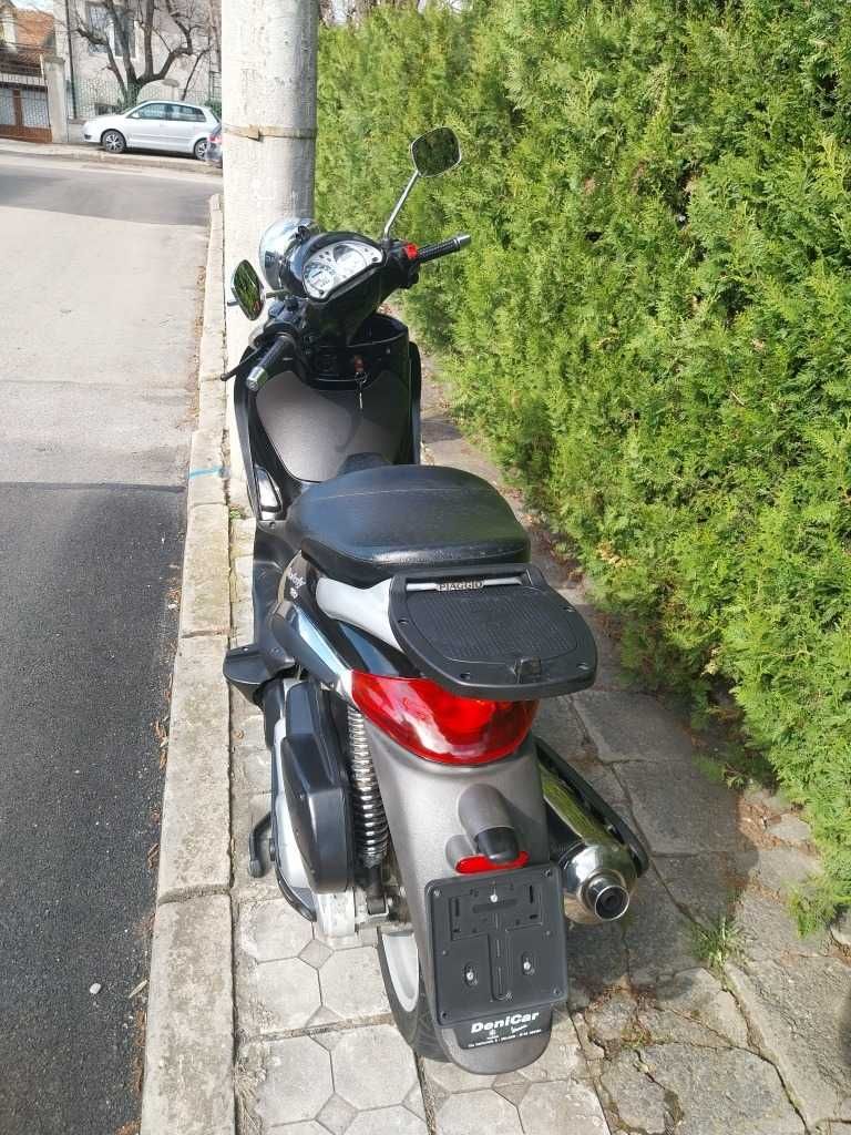 Piaggio Beverly 500