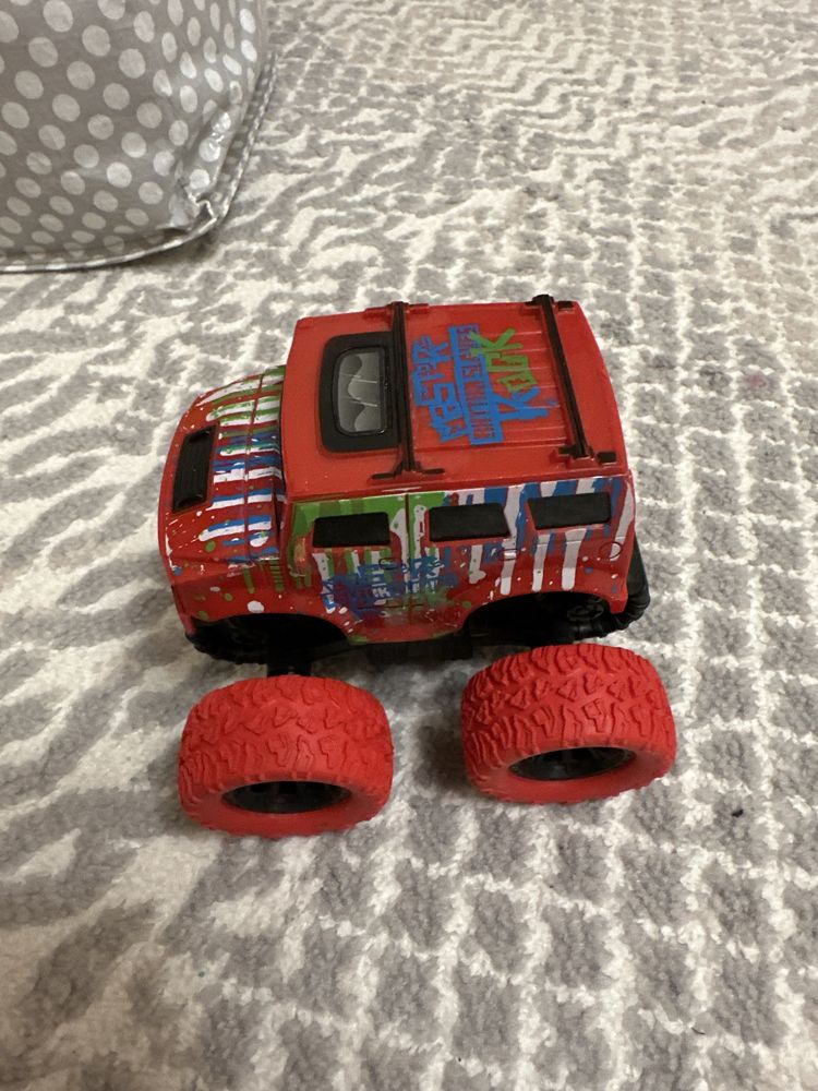 Детская машинка игрушка
