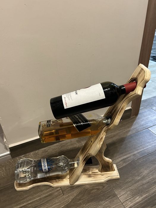 Дървени стойки за бутилки