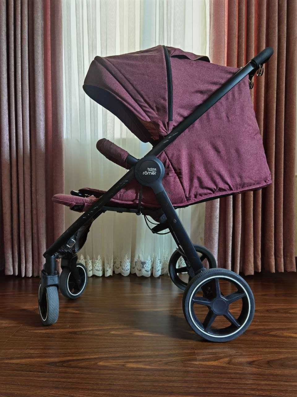 Коляска (б.у). Baby carriage (Used). Britax Römer B-Agile