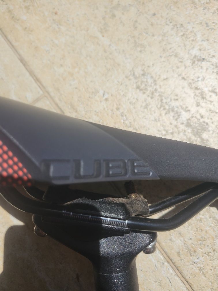 Sa cu tija CUBE pentru bicicleta