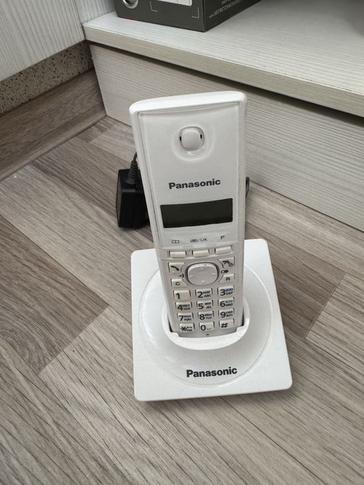 Продам домашний телефон в рабочем состоянии