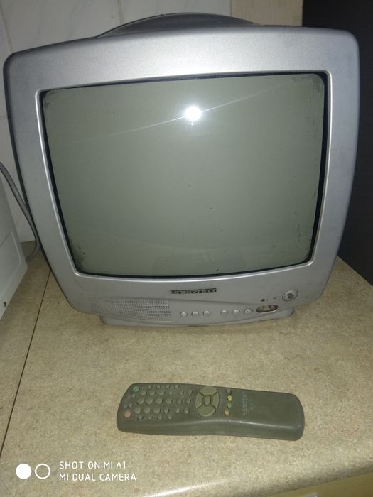 Продам телевизор