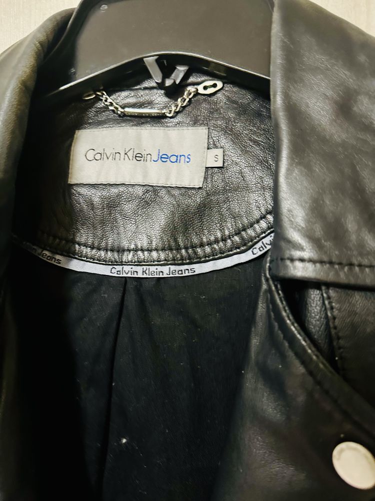 Calvin Klein яке естествена кожа