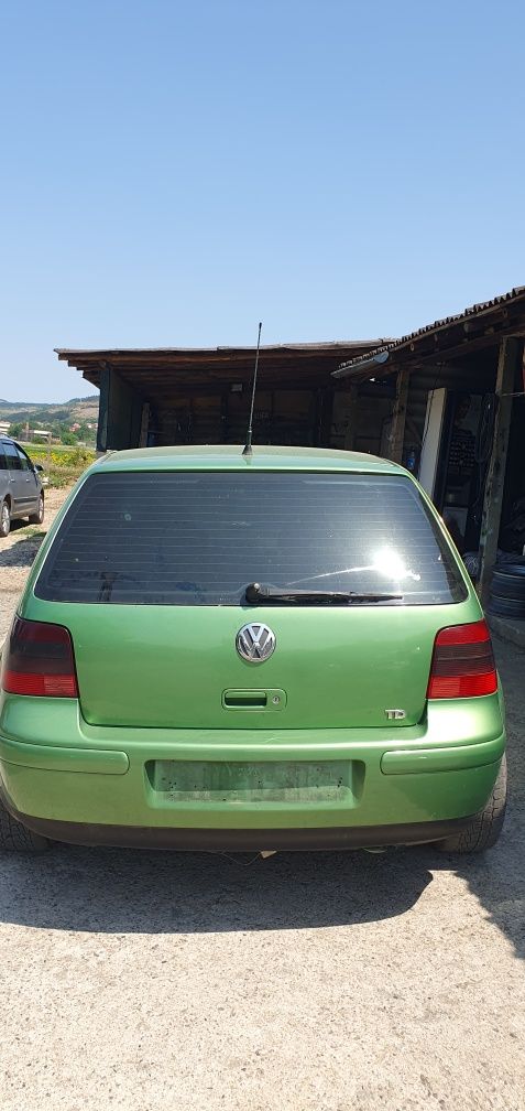 Golf 4 - 1.9 tdi - 110ps на части