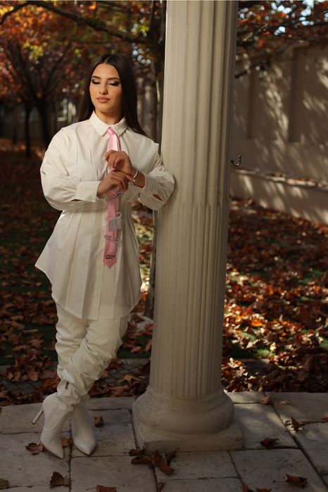 Cămașă-rochie cu corset si cravată personalizată