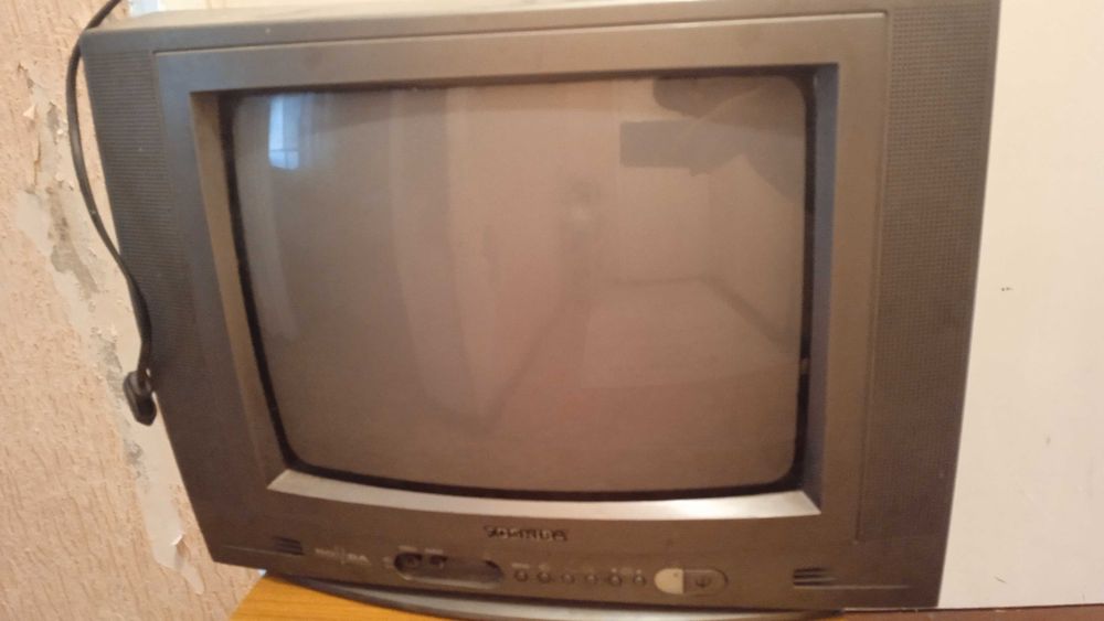 Телевизор Toshiba 14 дюйм/36 см кинескопный