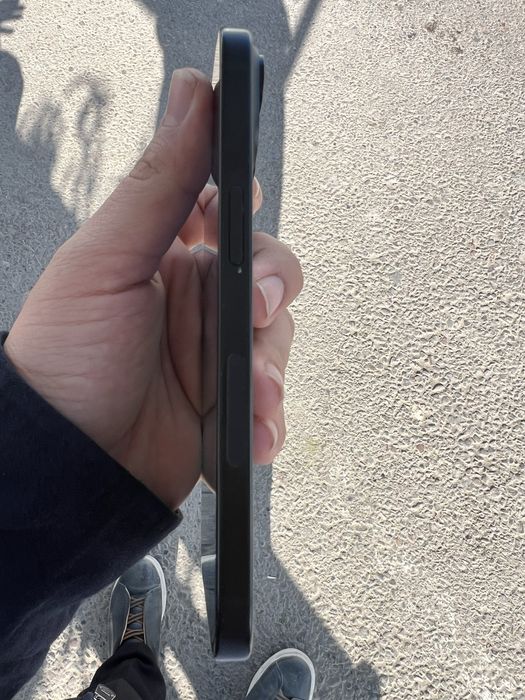 Iphone 15o’zi 128 gb