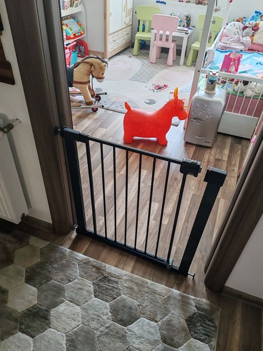 Vand Portiță bebe 2 buc gri