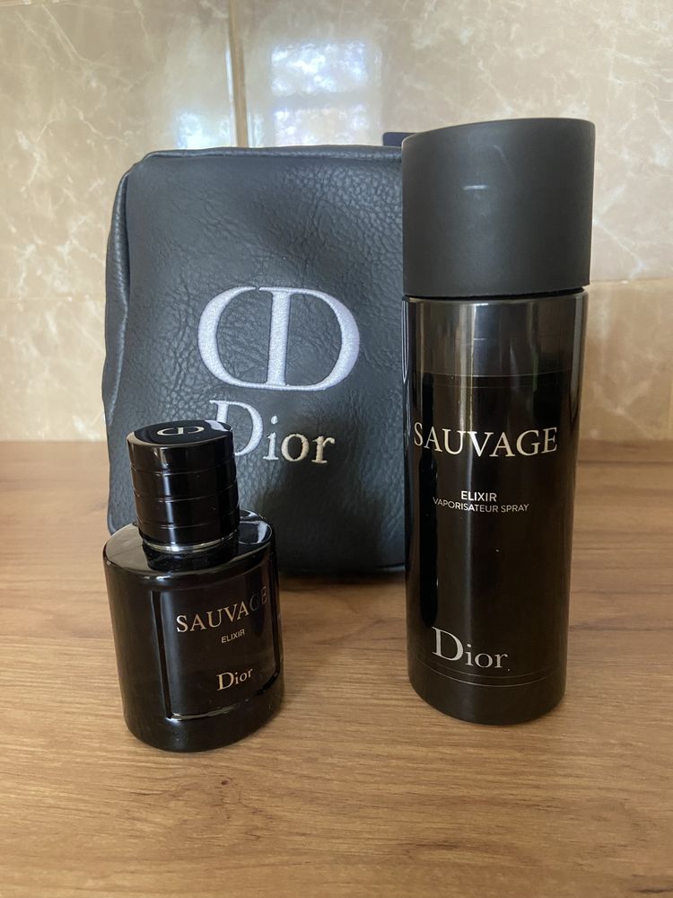 Parfum si Deodorant Sauvage Elixir