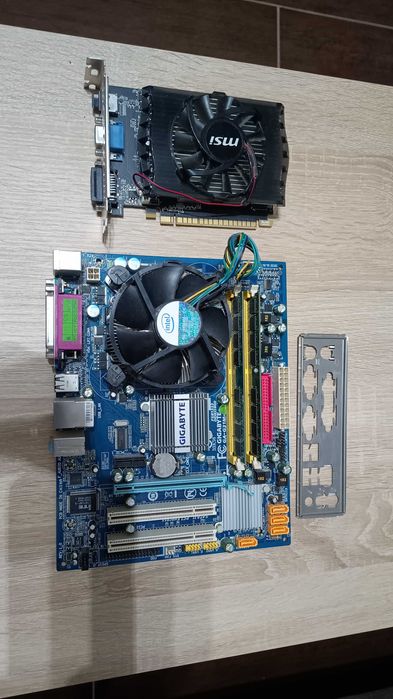 Kit PB Gigabyte+Q8300+4gb RAM+nvidia gt730