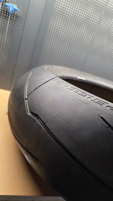 Anvelopa spate Pirelli Diablo Supercorsa SP 200/50/17