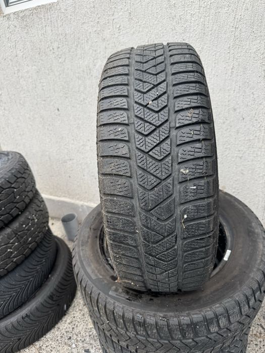 4 бр.зимни гуми 16 цола,PIRELLI 215/60/16