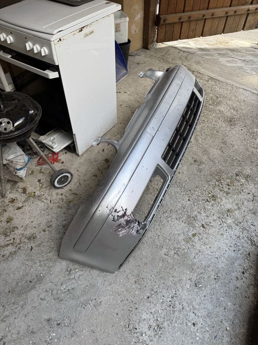 *КОМПЛЕКТ* Задна и предна броня за VW Golf 4