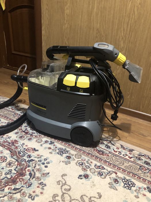 Продам моющий пылесос karcher profesional