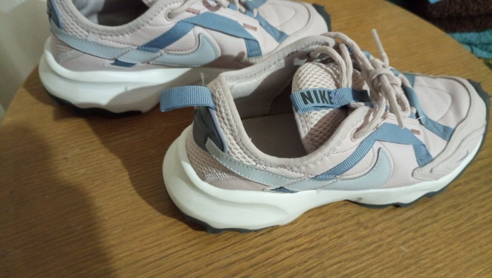 Nike √ 38   Супер
