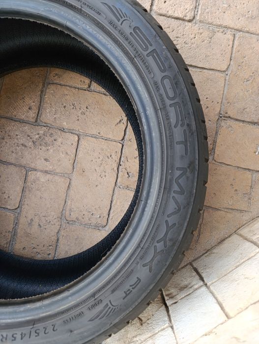 Летни гуми Dunlop 225/45/17 Sport Maxx RT