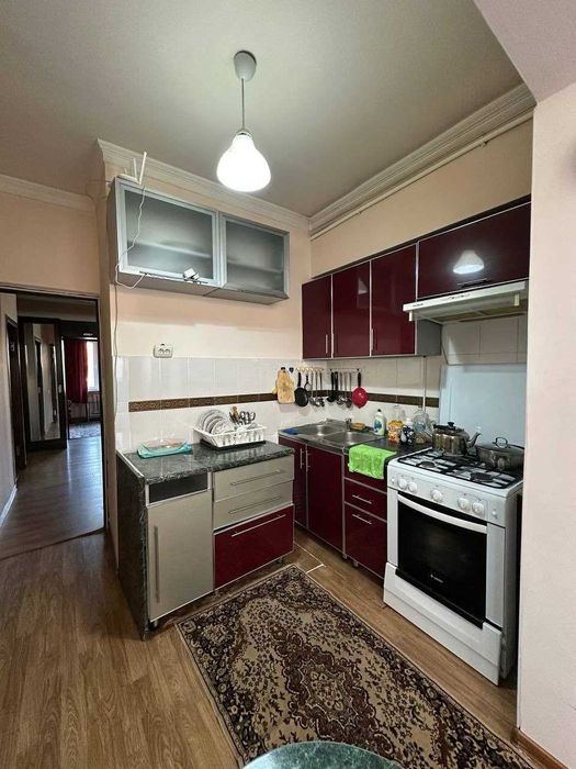 Ц 4! Продам 4 комн, квартиру в центре, Алайский Базар