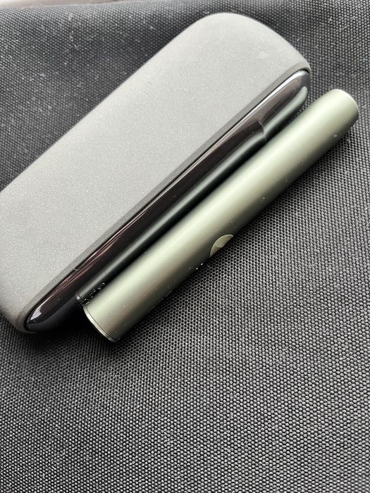 Pix Iqos Iluma Grey si Green