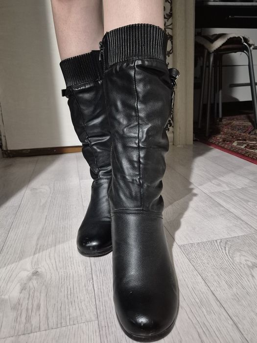 Продам сапоги женские