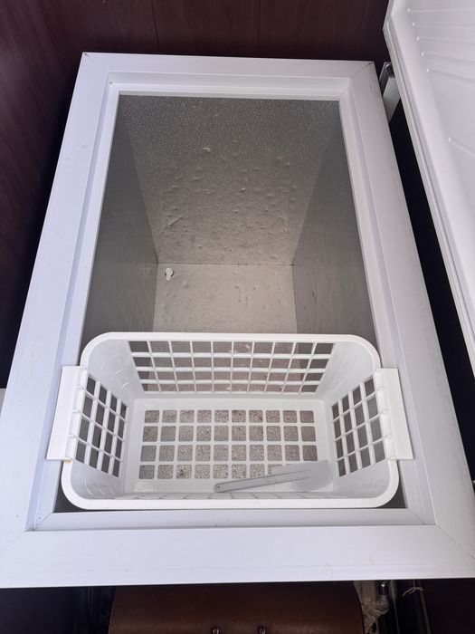 Продаётся морозильник