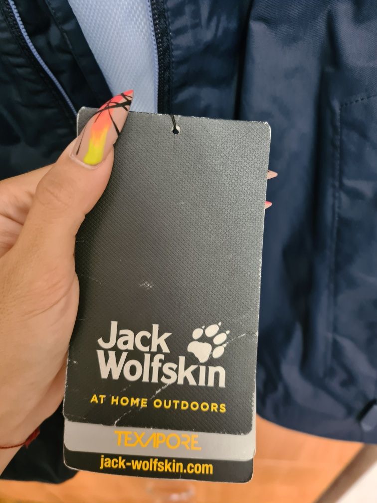 Яке на Jack Wolfskin