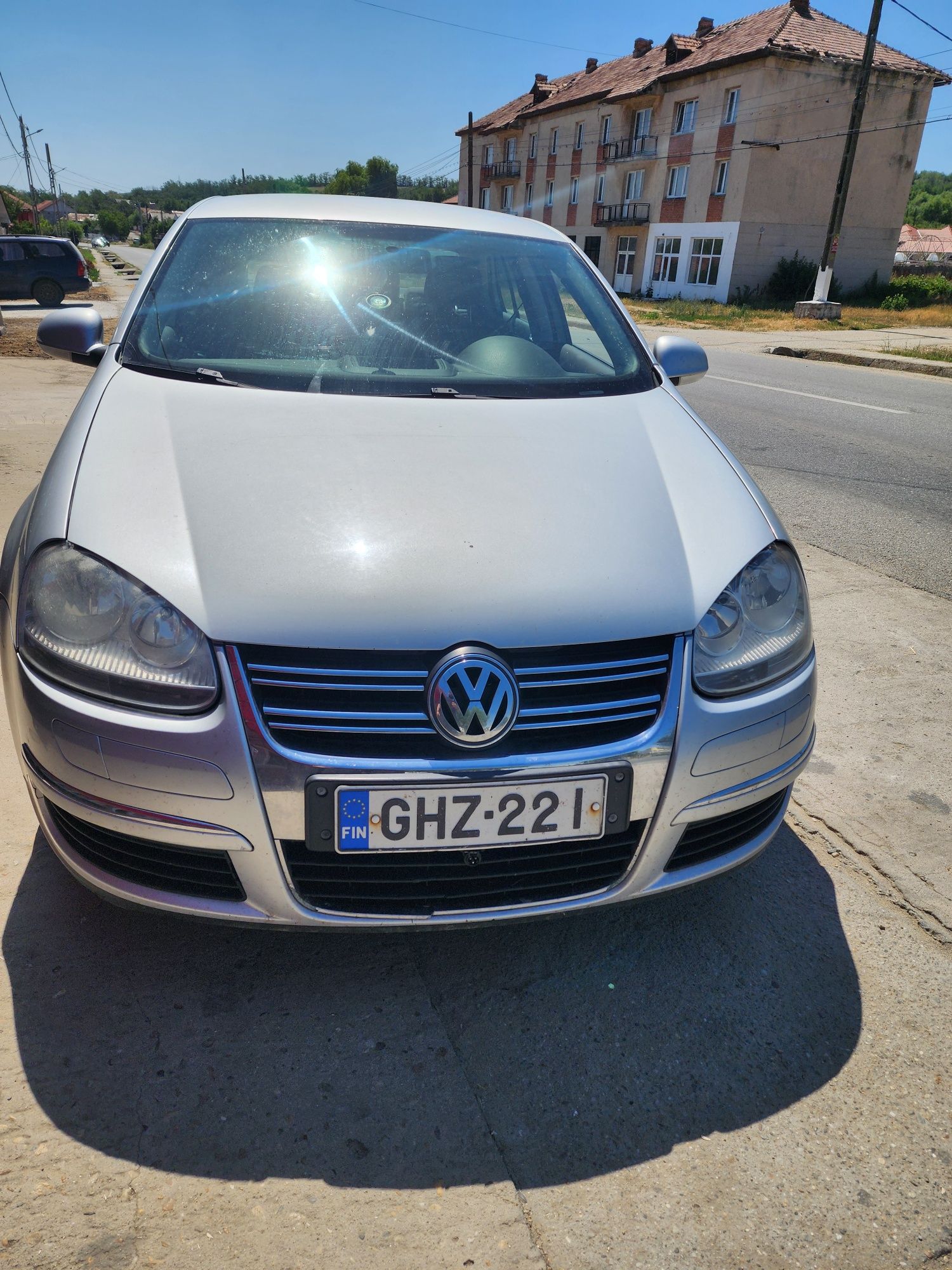 Volkswagen Jetta.