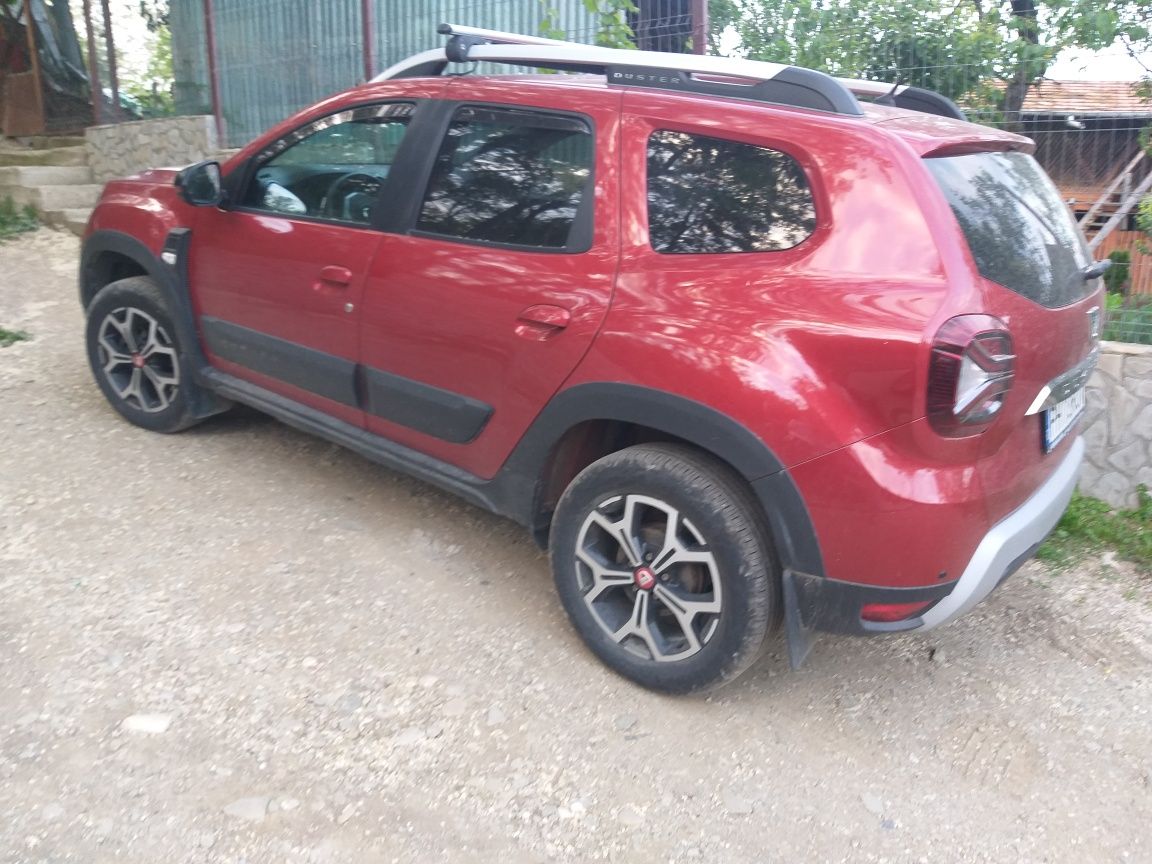 Vând Dacia Duster 4x4