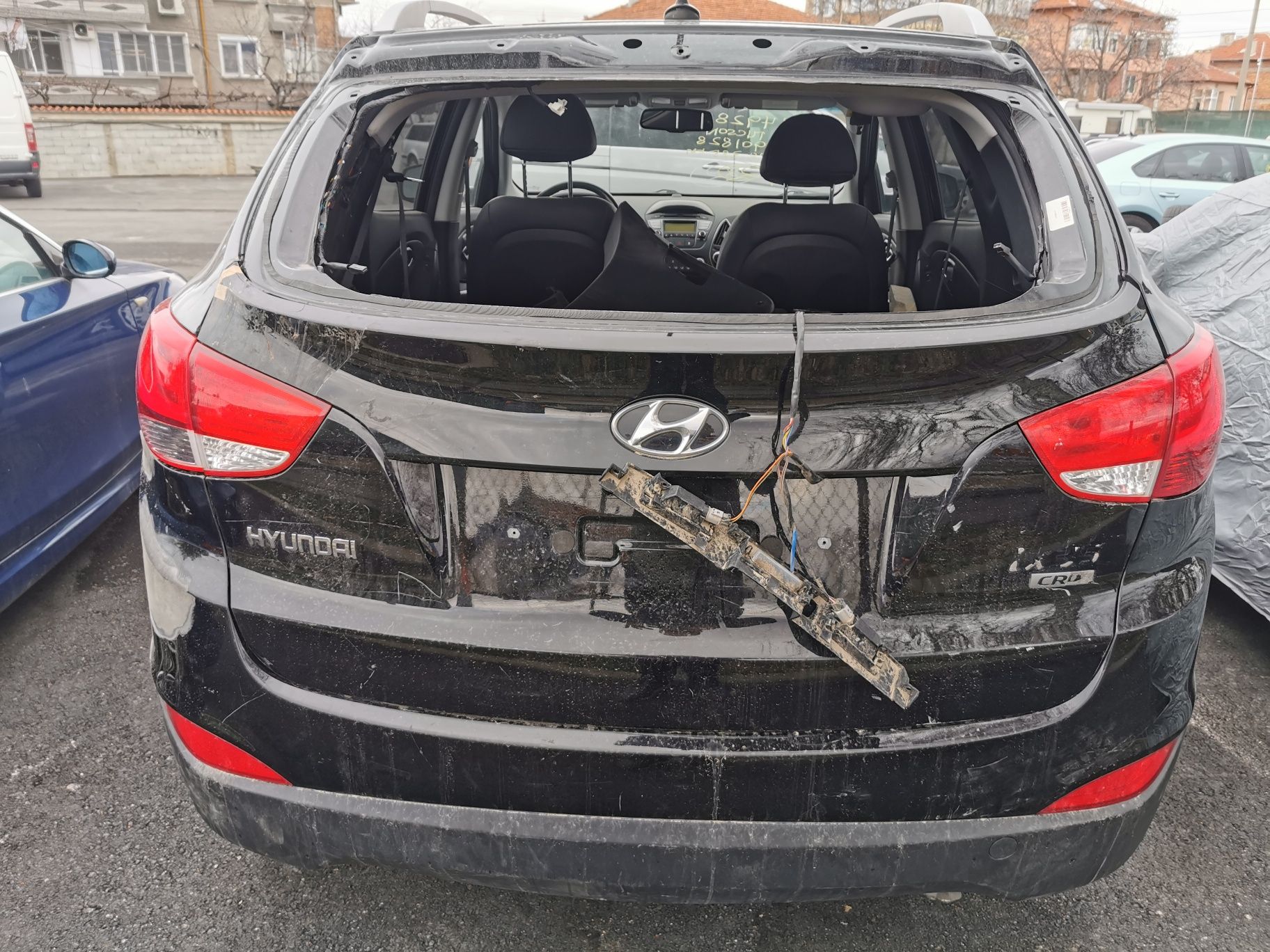 Заден капак врата хюнадай их35 ix35 hyundai багажник