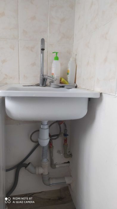 Продам мойку со смесителем и гофрой