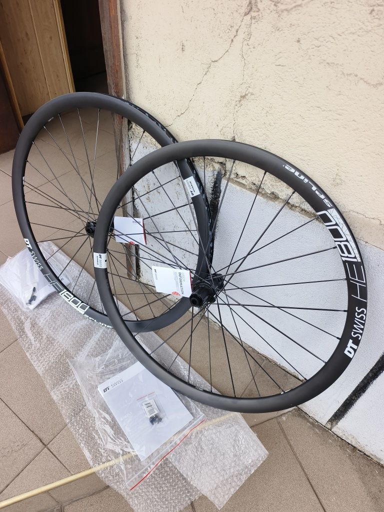 DT Swiss HE 1800 Spline 32 28" HYBRID Нови капли