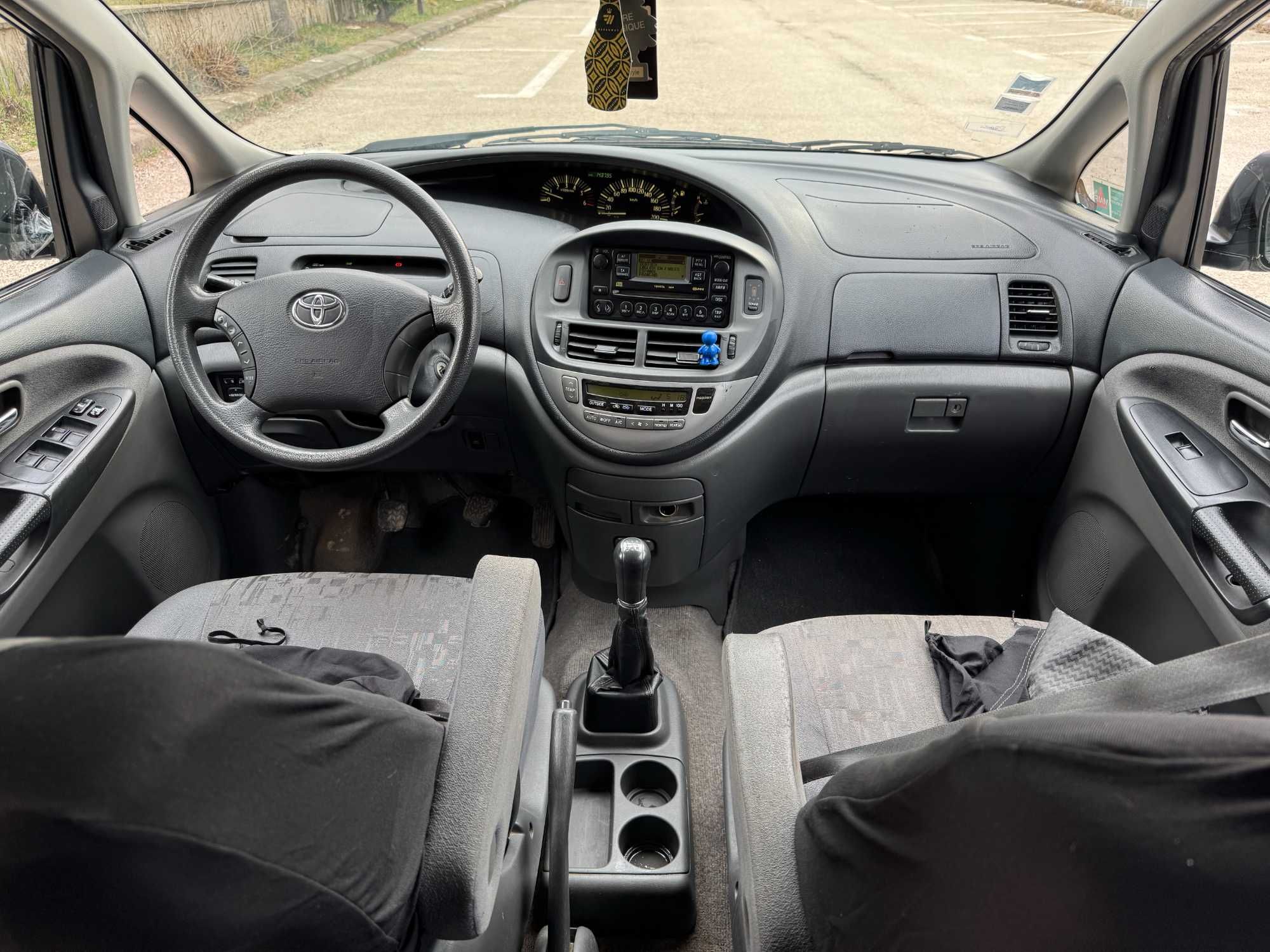 Toyota Previa 2.0 D-4D 116 к.с. 2006 г. 7 места - Бартер