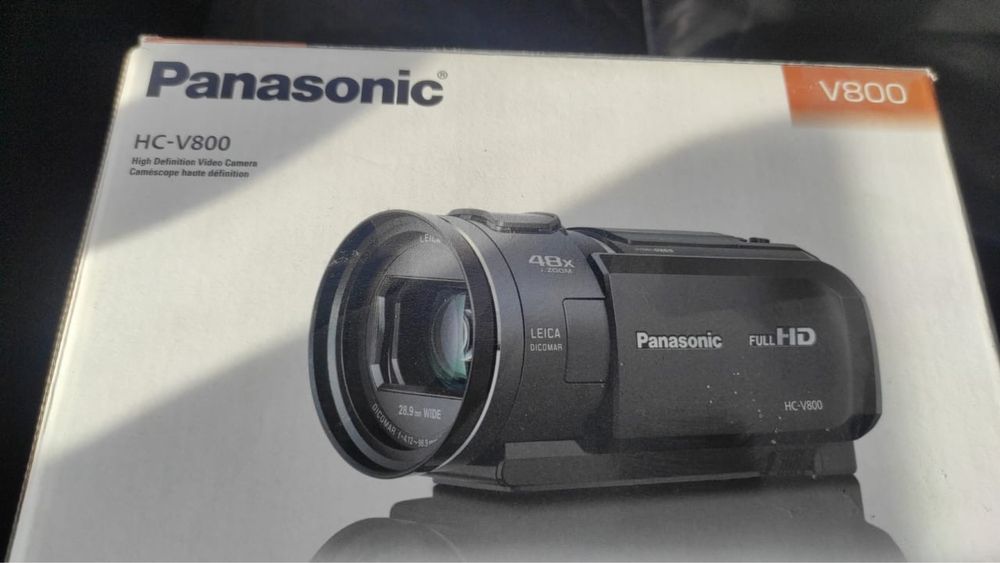 Panasonic hc-v800