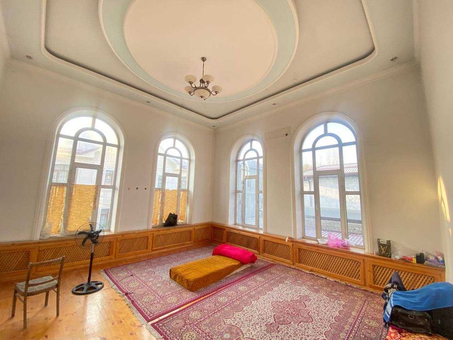 продам дом Алмазарский район, махалла Майкурган 8 соток, фасад 22 м.