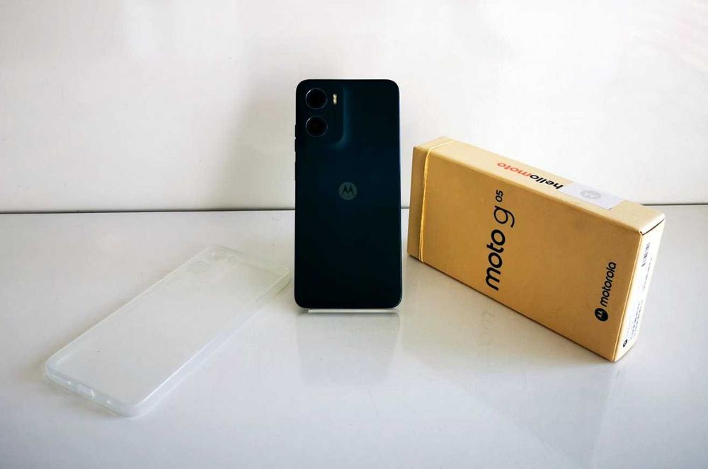 Смартфон Motorola G05